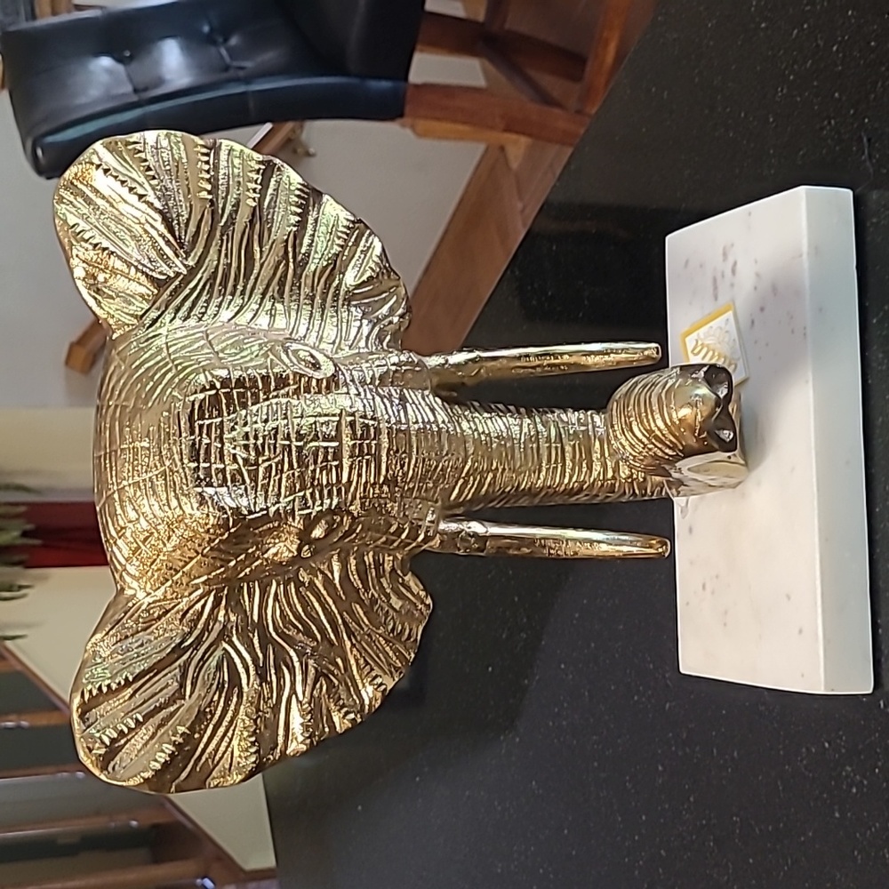Elephant Sculpture